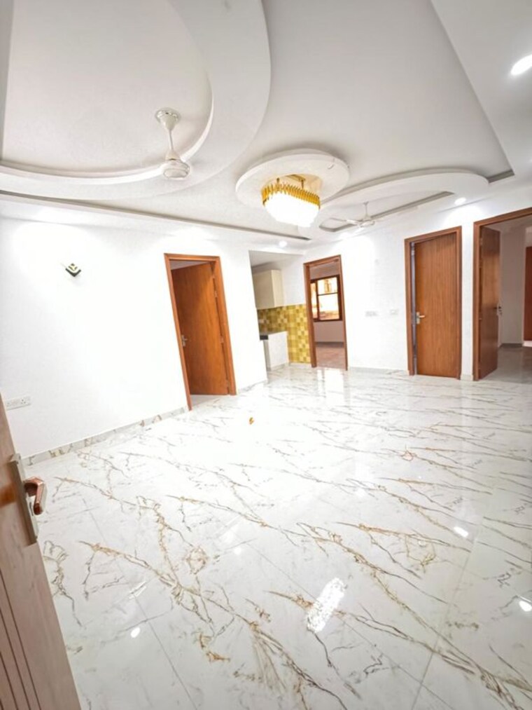 Living Room, panchsheel vihar 3 Bedroom 100 Sq.Yd. Builder Floor In Panchsheel Vihar Delhi 9899132
