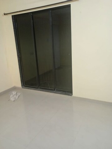 Room in 1 BHK Apartment at Fiama Residency, Thane West – for Rent