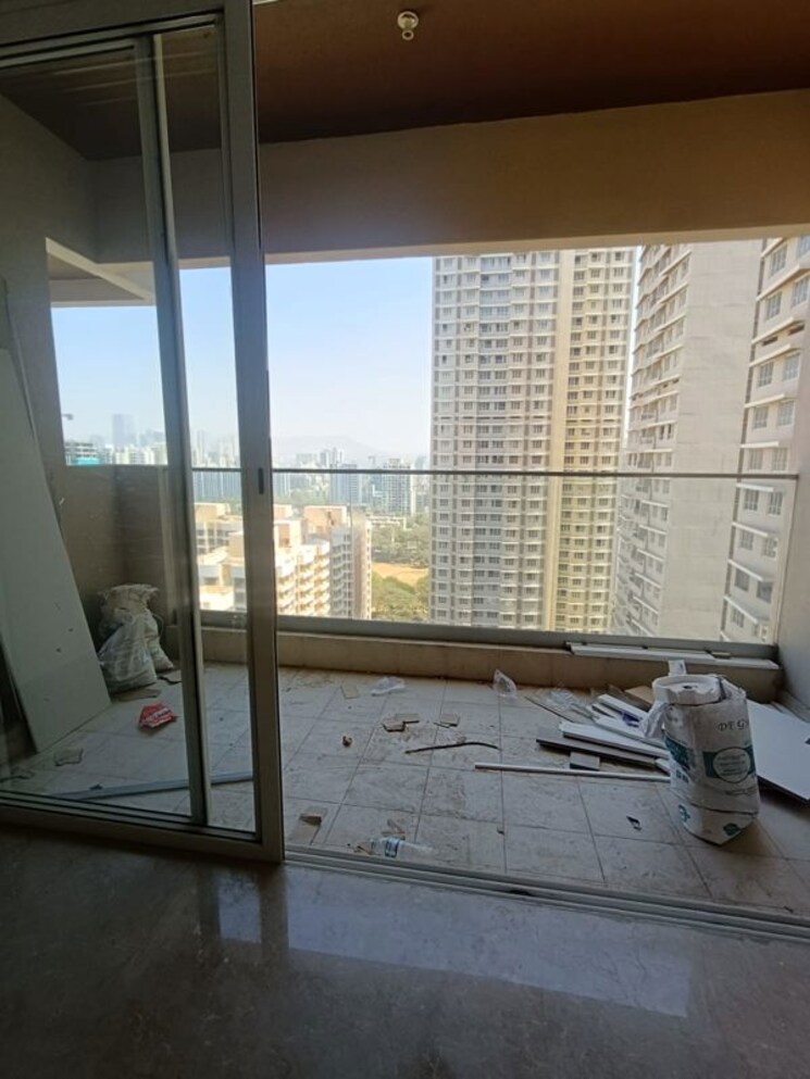 Kitchen, kalpataru-radiance 3.5 Bedroom 1760 Sq.Ft. Apartment In Goregaon West Mumbai 9899068