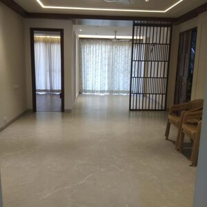 Room in 3 BHK Builder Floor at Sector 7 – for Sale