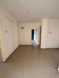 2 BHK + Extra Room Apartment For Rent in G K Daffodils Housing Society