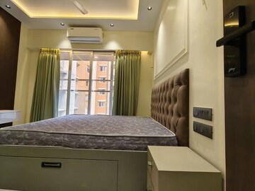 Kitchen in 2.5 BHK Apartment at Goregaon West – for Rent