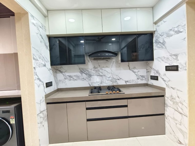 Kitchen, goregaon west 2.5 Bedroom 900 Sq.Ft. Apartment In Goregaon West Mumbai 9899598