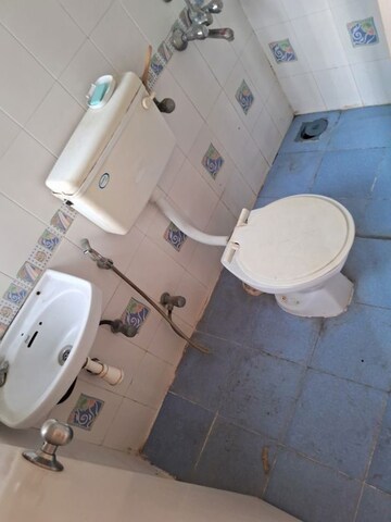 Bathroom in 3 BHK Apartment at Royal Residency Baner, Baner – for Rent