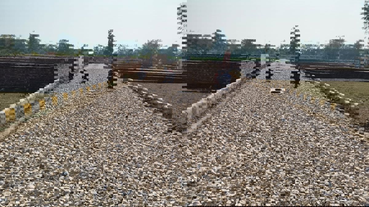 Plot For Sale in Mohanlalganj