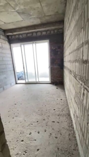 Master Bedroom in 3 BHK Apartment at Nathani Heights, Dalal Estate – for Sale