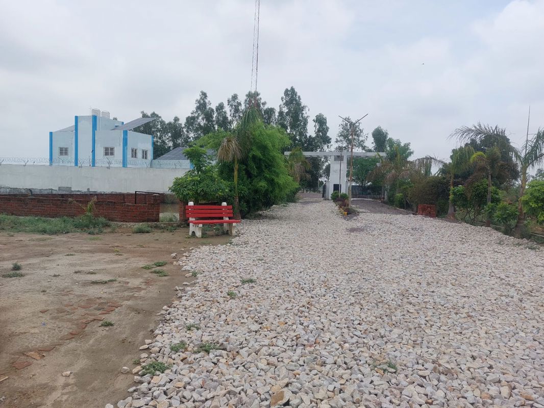 Plot For Sale in Raebareli Road