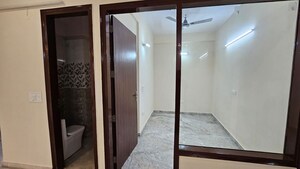 Bedroom in 3 BHK Builder Floor at Tulip Mall, Sector 46 – for Rent