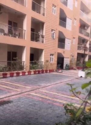 3 BHK Apartment For Sale in Uninav Eden, Raj Nagar Extension