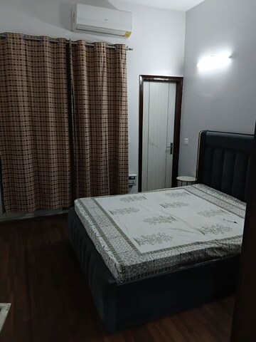 Bedroom in 4 BHK Apartment at Bptp Astaire GardeN-Monet Floors, Sector 70a – for Rent