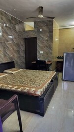 1 Rk  400 Sq.Ft. Apartment in Varun Enclave