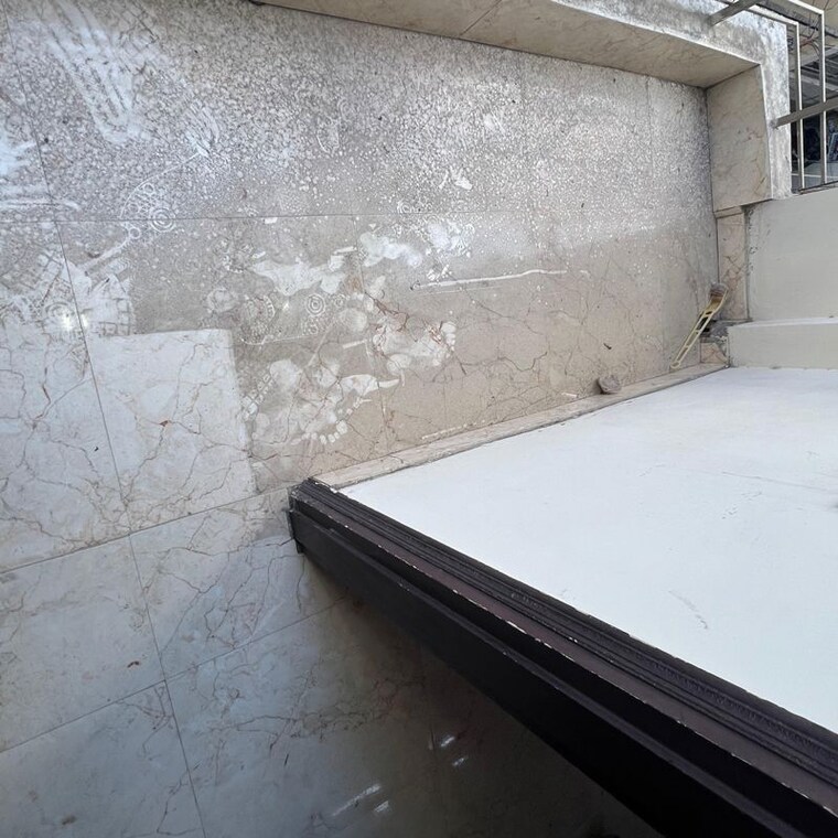 Balcony, chattarpur 3 Bedroom 1450 Sq.Ft. Apartment In Chattarpur Delhi 9899950