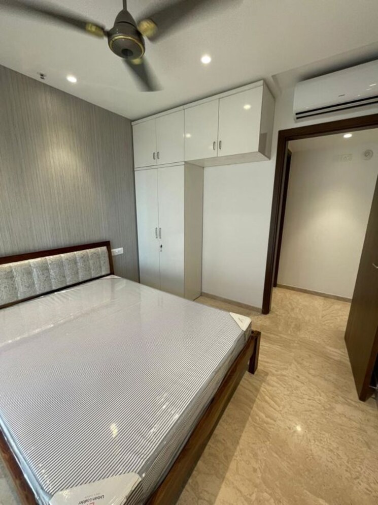 Room, hiranandani-atlantis 2 Bedroom 771 Sq.Ft. Apartment In Powai Mumbai 9900124