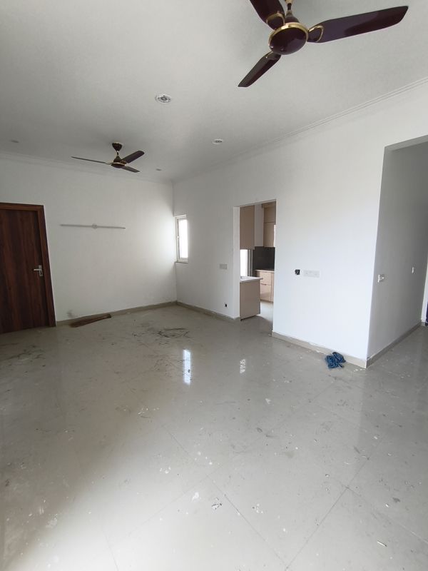 3 BHK + Pooja Room Apartment For Rent in Breez Flora Avenue 33