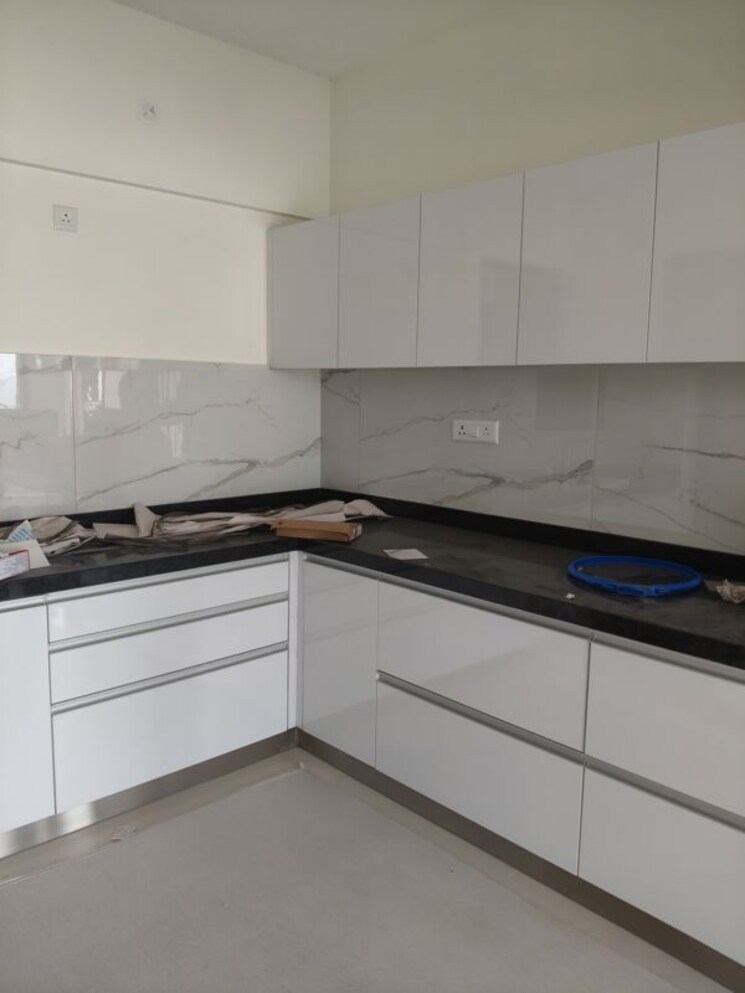 Kitchen, amanora-elivate-tower 3 Bedroom 1100 Sq.Ft. Apartment In Hadapsar Pune 9900207