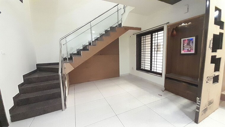 Room, mowa 3 Bedroom 2300 Sq.Ft. Villa In Mowa Raipur 9900065