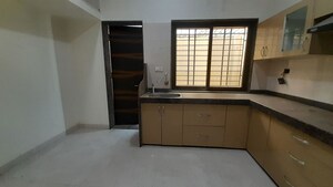 Room in 3 BHK Villa at Mowa – for Rent