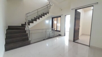 Room in 3 BHK Villa at Mowa – for Rent