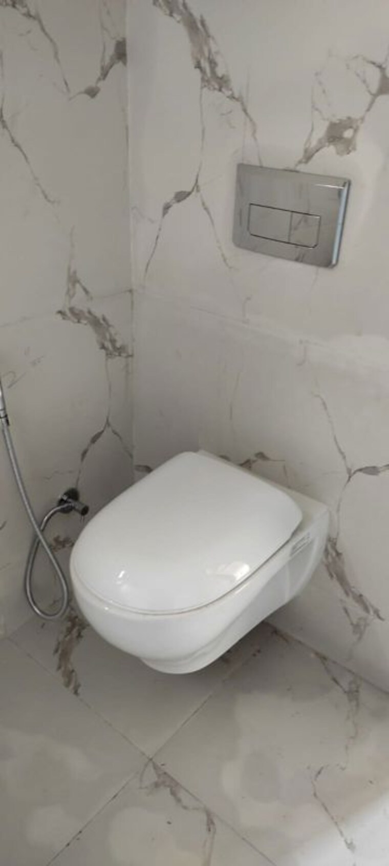 Bathroom, saket 3 Bedroom 1350 Sq.Ft. Builder Floor In Saket Delhi 9900238