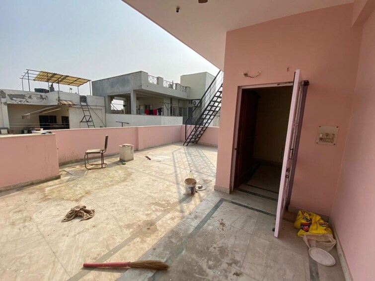 Living Room, sector 49 1 Bedroom 1000 Sq.Ft. Independent House In Sector 49 Noida 9900270