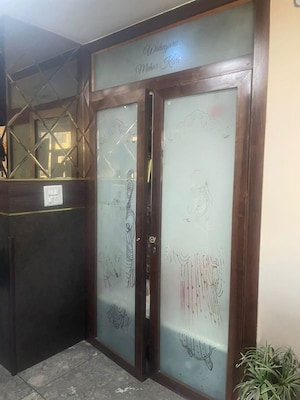 Room in 4 BHK Apartment at ACE Parkway, Sector 150 – for Sale