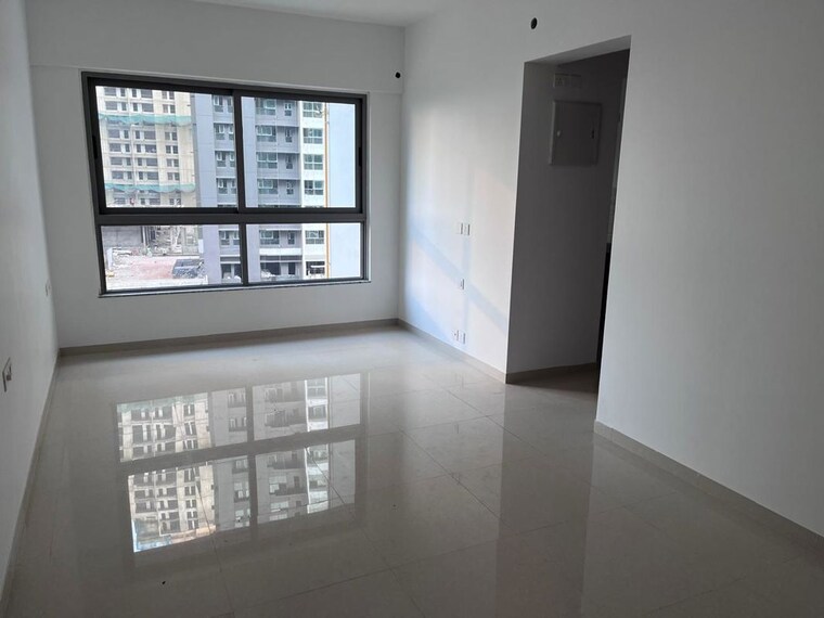 Room, kalpataru-immensa 2 Bedroom 599 Sq.Ft. Apartment In Kolshet Road Thane 9900299