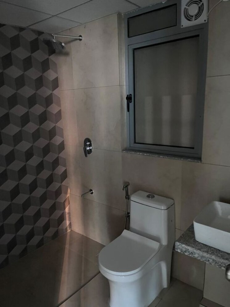 Bathroom, kalpataru-immensa 2 Bedroom 599 Sq.Ft. Apartment In Kolshet Road Thane 9900299