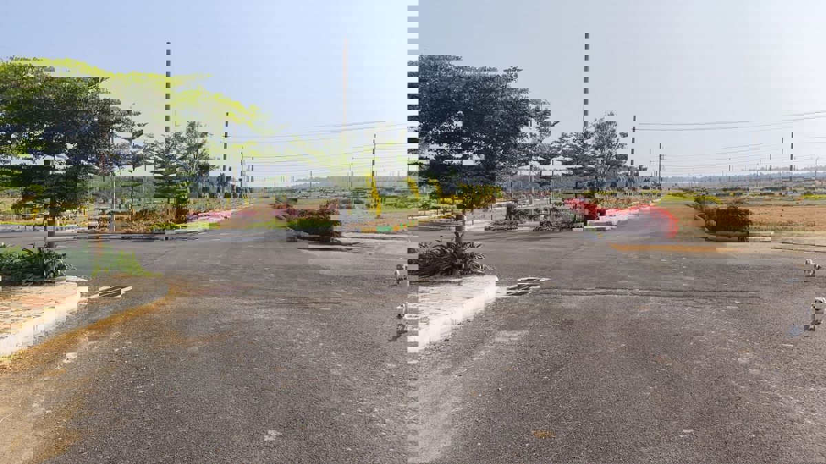 Plot For Sale in Channarayapatna