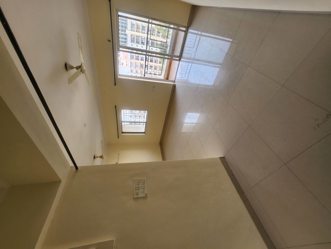 2 BHK Apartment For Rent in Salarpuria H And M Royal