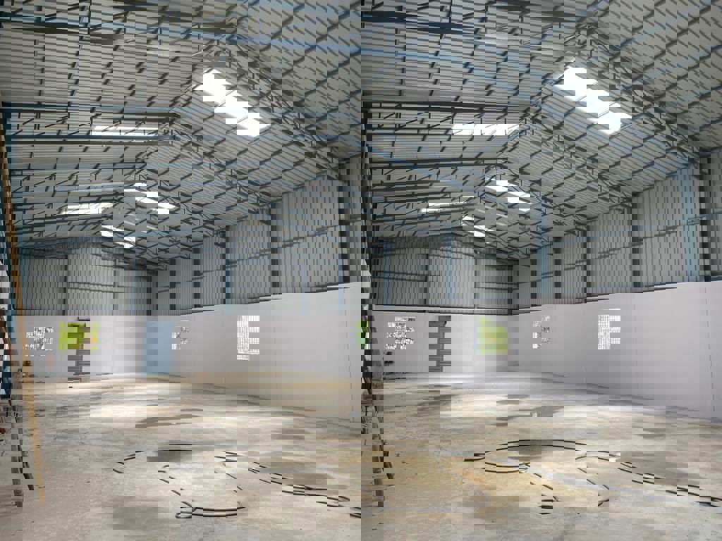 Warehouse For Rent in Zero Mile