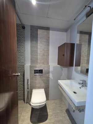 Bathroom in 4 BHK Apartment at Mantri Pinnacle, Hulimavu – for Rent