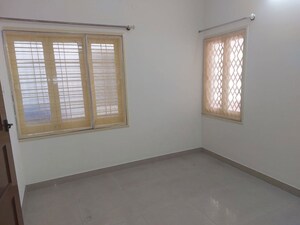 Room in 2.5 BHK Apartment at HM Avalon, Richmond Town – for Rent