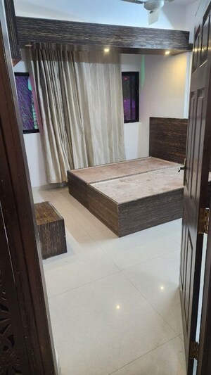 Bedroom in 2 BHK Apartment at Meridian Dreamz, Richmond Town – for Rent