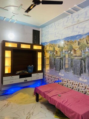 Bedroom in 2 BHK Independent House at Gomti Nagar – for Rent