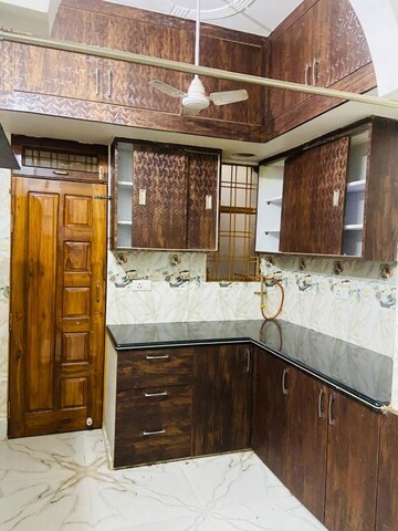 Kitchen in 2 BHK Independent House at Gomti Nagar – for Rent