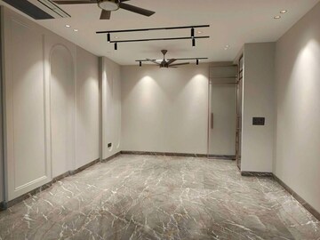 Bedroom in 4 BHK Builder Floor at Green Park Extension – for Sale