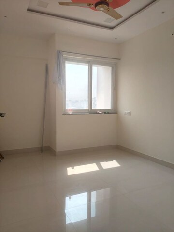 Room in 2 BHK Apartment at Pawar Riseonic, Mundhwa – for Rent