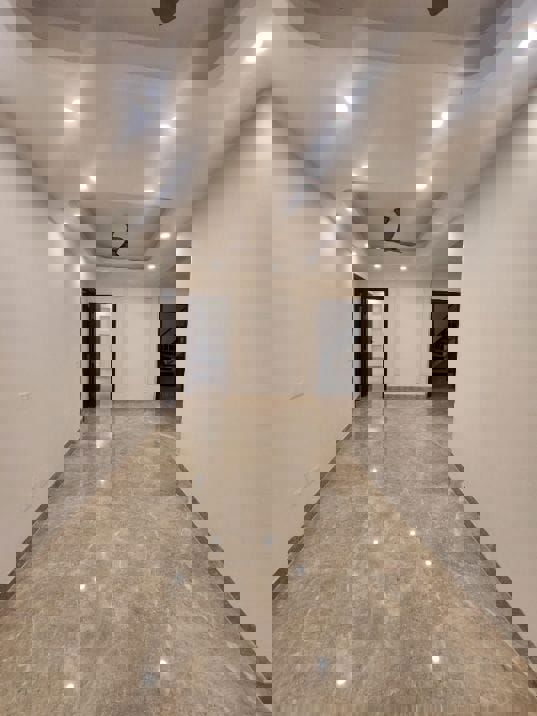 3 BHK Builder Floor For Sale in East Of Kailash