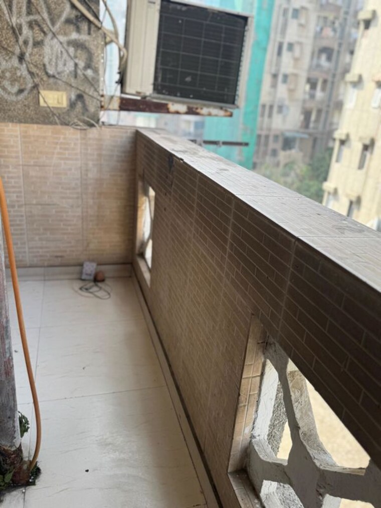 Balcony, sector 11 dwarka 3 Bedroom 1500 Sq.Ft. Apartment In Sector 11 Dwarka Delhi 9900542