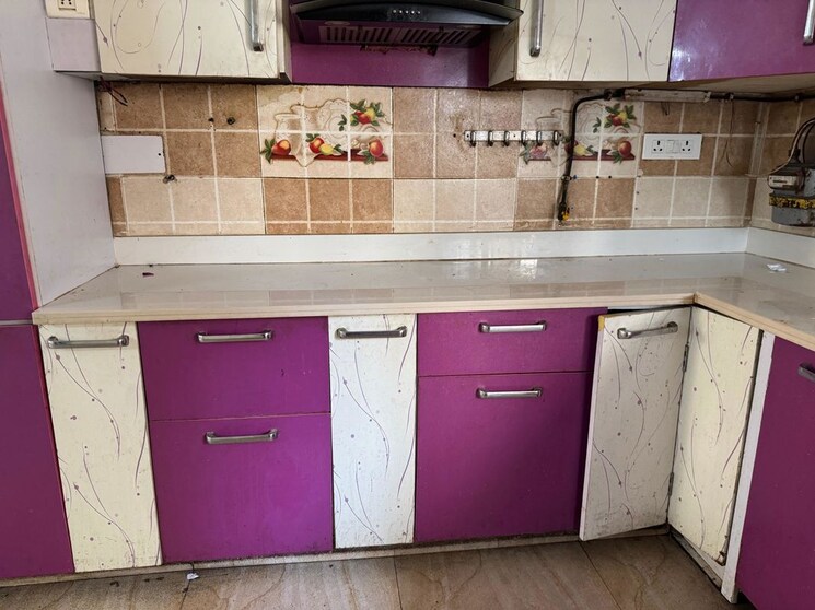 Kitchen, sector 11 dwarka 3 Bedroom 1500 Sq.Ft. Apartment In Sector 11 Dwarka Delhi 9900542