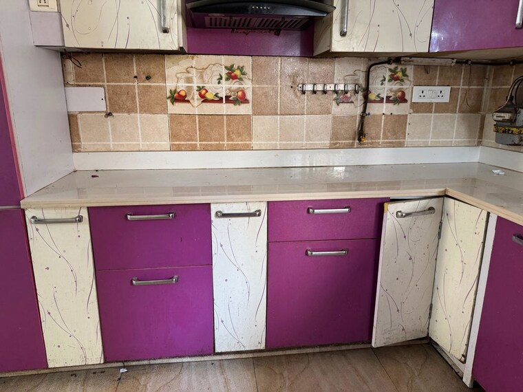 Kitchen, sector 11 dwarka 3 Bedroom 1500 Sq.Ft. Apartment In Sector 11 Dwarka Delhi 9900542