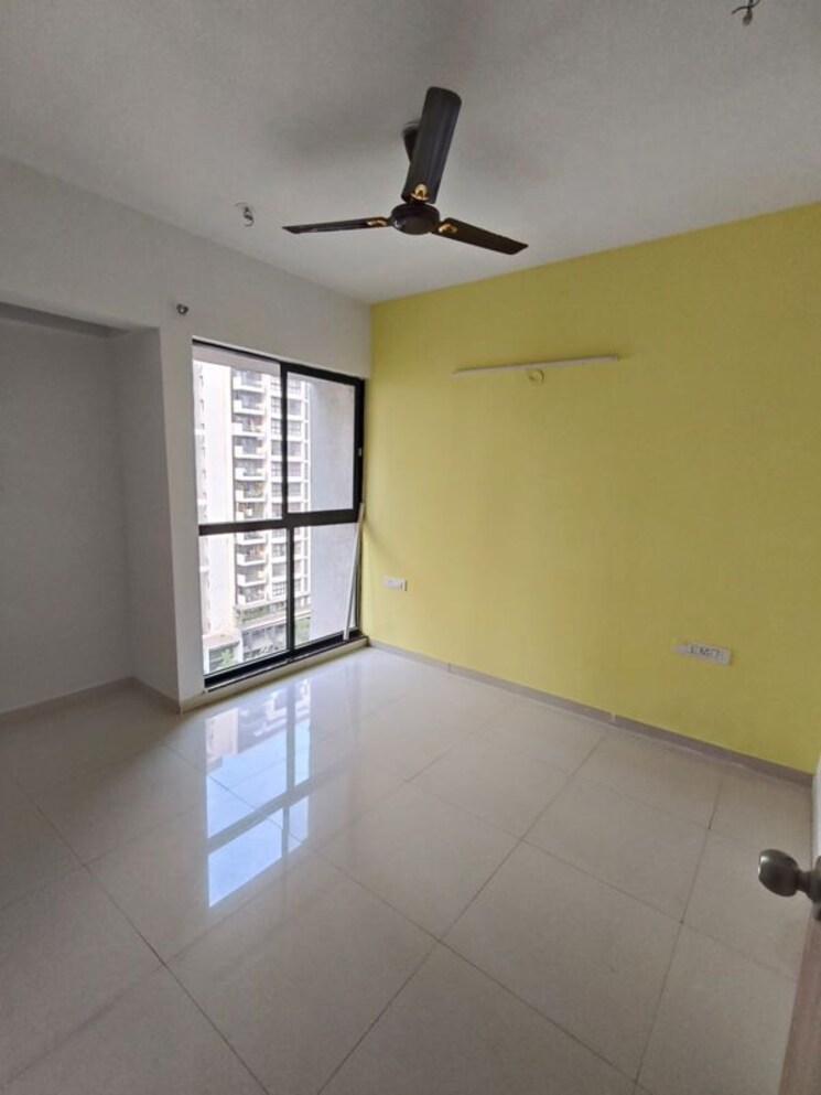 Room, lodha-palava-downtown 1.5 Bedroom 590 Sq.Ft. Apartment In Dombivli East Thane 9900545