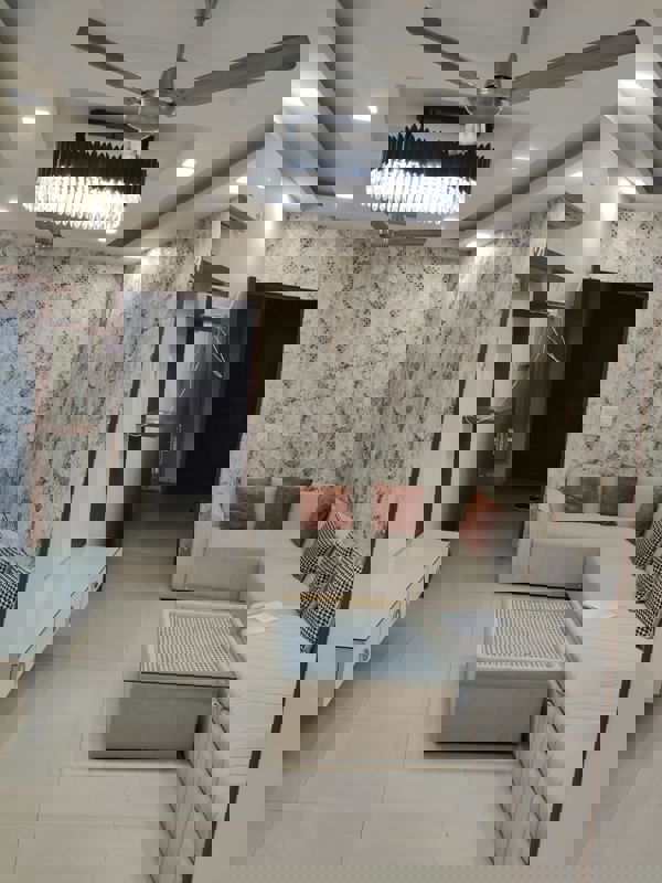 2 BHK 600 Sq.Ft. Apartment in Suncity Avenue 102