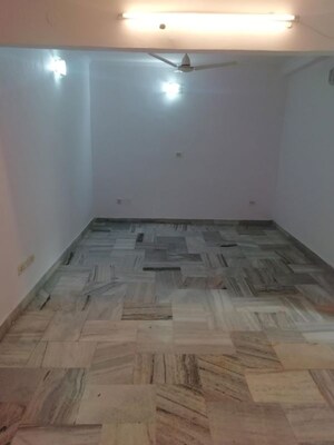 Room in 2 BHK Builder Floor at Greater Kailash I – for Rent