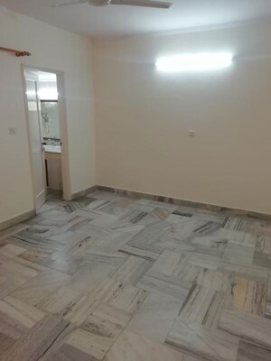 Room in 2 BHK Builder Floor at Greater Kailash I – for Rent