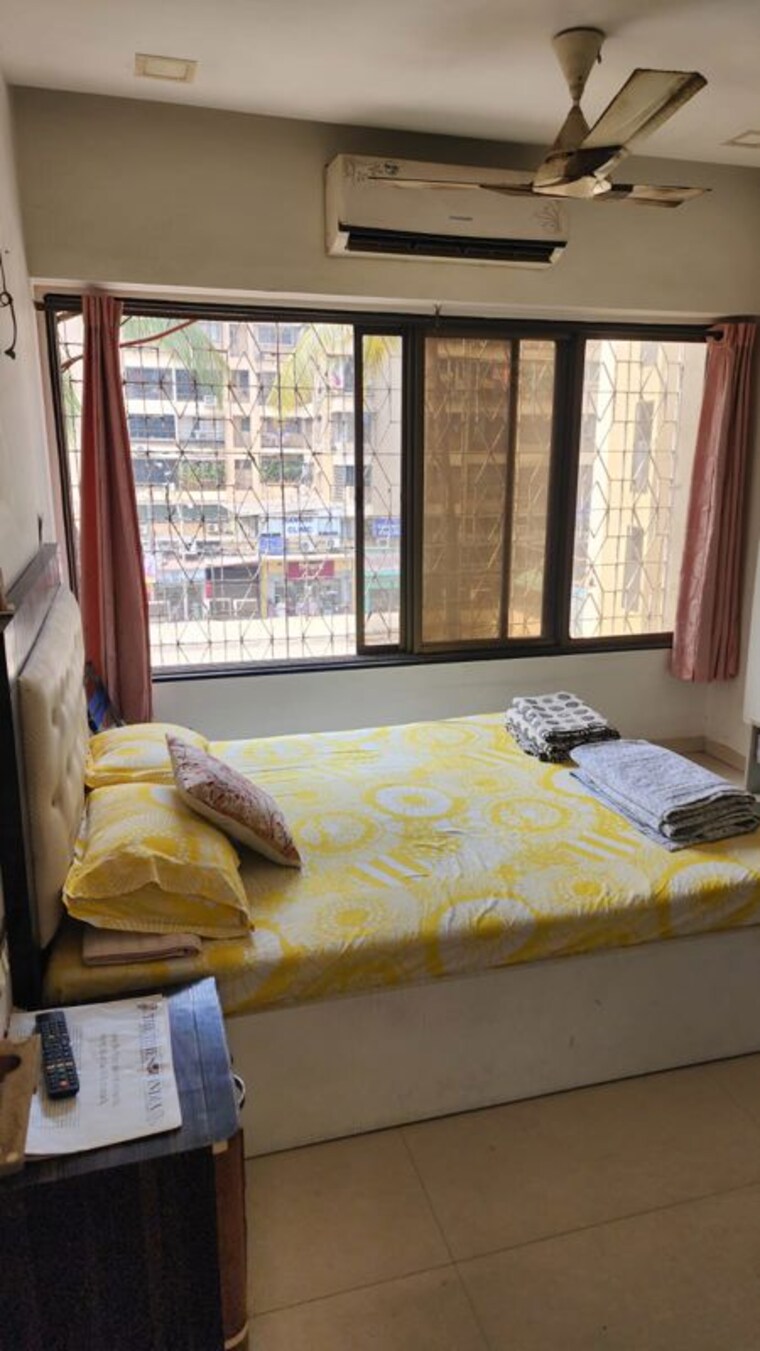 Bedroom, cross-gate-apartment 2 Bedroom 700 Sq.Ft. Apartment In Andheri West Mumbai 9900743