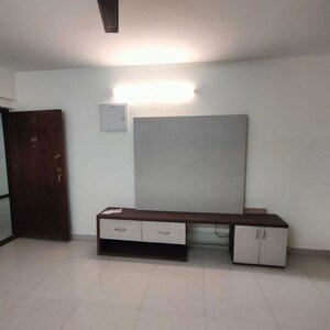Room in 2 BHK Apartment at VRR Nest, Hosur Road – for Sale