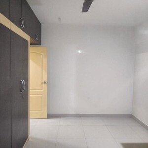 Room in 2 BHK Apartment at VRR Nest, Hosur Road – for Sale