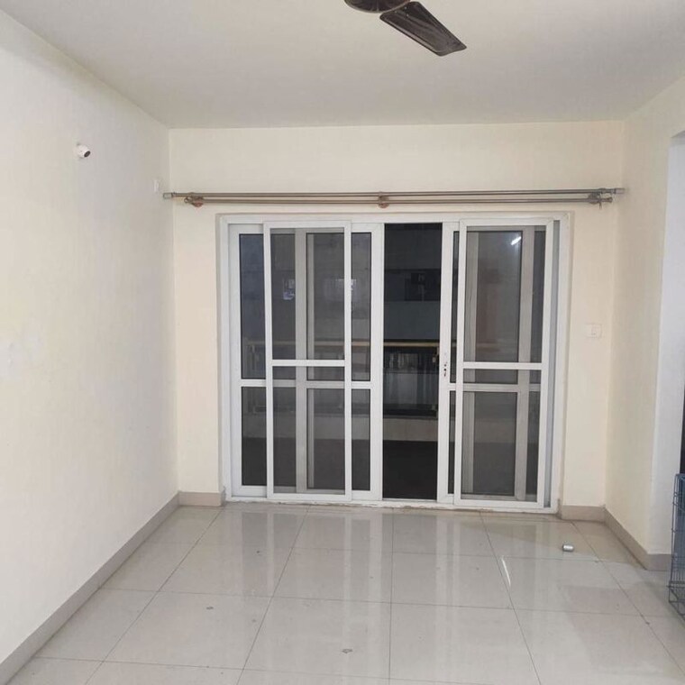 Room, vrr-nest 2 Bedroom 1356 Sq.Ft. Apartment In Hosur Road Bangalore 9900760