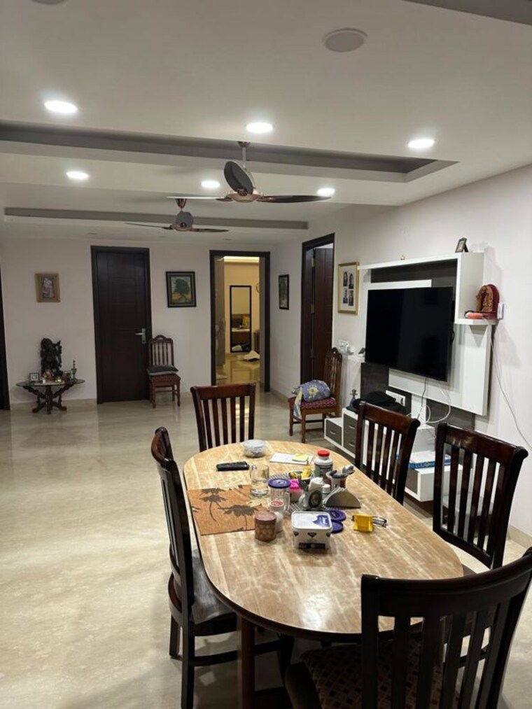 Living Room, choma 4 Bedroom 4529 Sq.Ft. Builder Floor In Choma Gurgaon 9900884